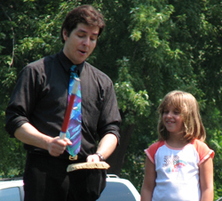 outdoor birthday party magician